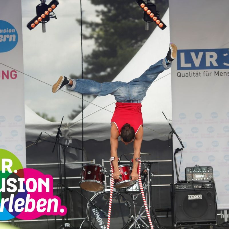 Stix alias Dergin Tokmak_ShowderBegegnungLVR_Foto_HeikeFischer