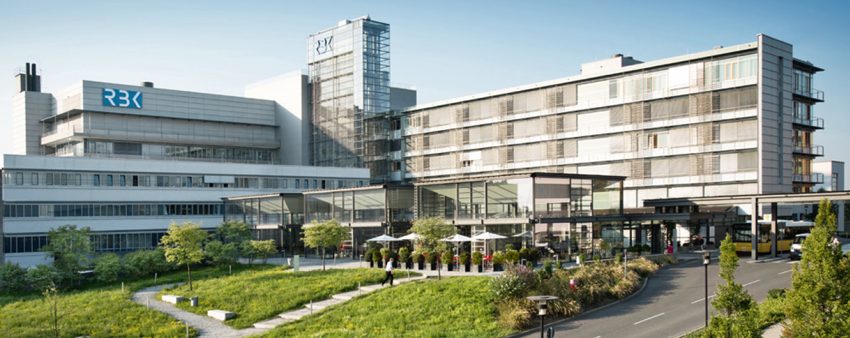 Kunstführung in Gebärdensprache im Robert-Bosch-Krankenhaus Stuttgart