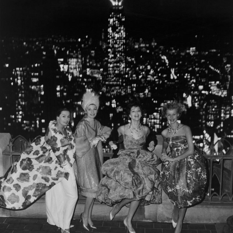 F-C-Gundlach_Berliner-Mode-fotografiert-auf-dem-Dach-des-RCA-Building_1958_Berlinische-Galerie
